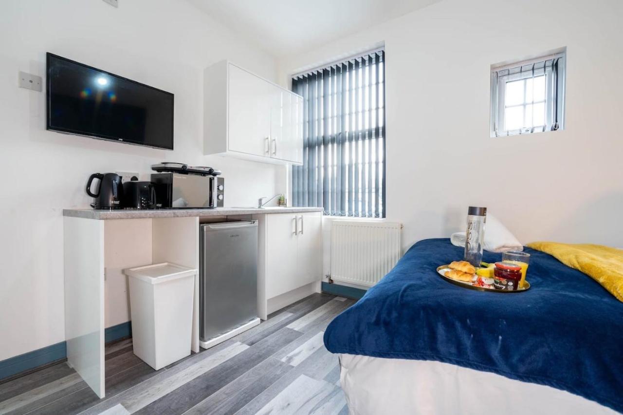 Comfy, Modern Studio With Netflix Daire Birmingham Dış mekan fotoğraf
